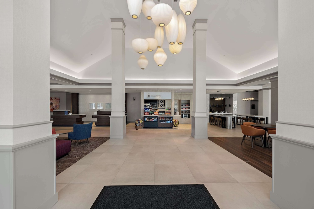 Hilton Garden Inn Omaha East Council Bluffs - photo 4