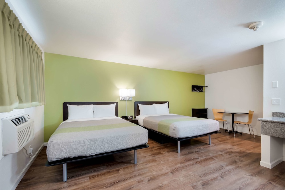Motel 6 Burlington WA - photo 14