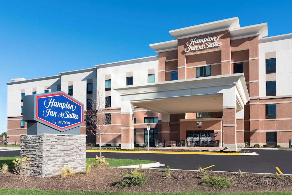 Hampton Inn & Suites Chicago Schaumburg - featured photo