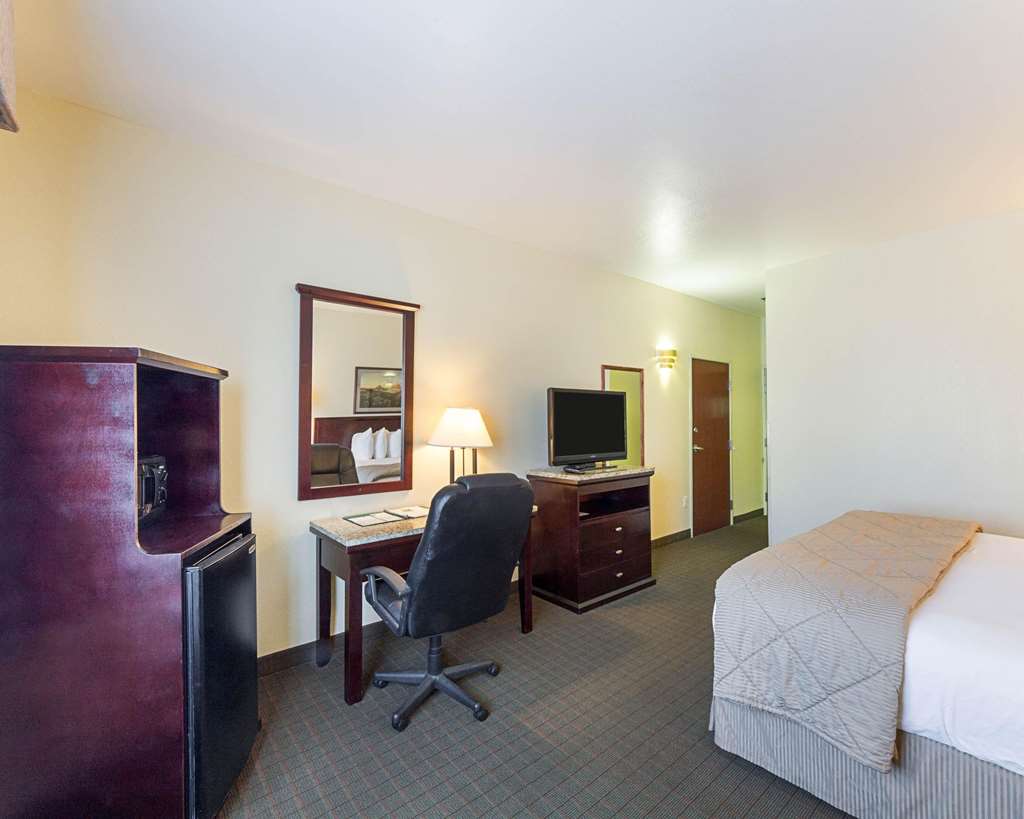 Quality Inn & Suites Kerrville - photo 10