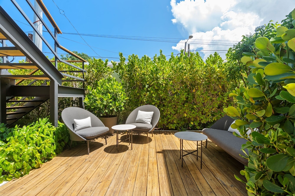 Adults Exclusively Bar Oceanpark Beach in San Juan, Puerto Rico