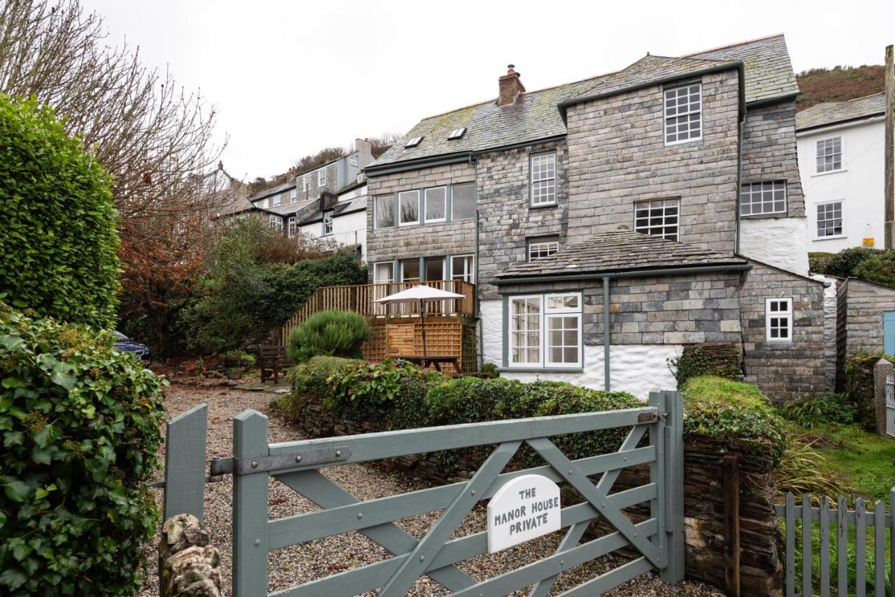 The Manor House — 4-Star Luxury Hotel in None, United Kingdom