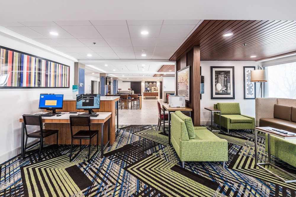 Holiday Inn Express Flint Campus Area by IHG - photo 20