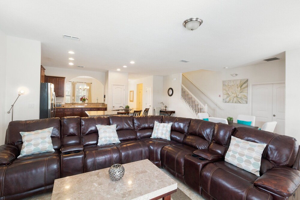 6 Bedrooms 5 Bathrooms Solterra 4193 Od - photo 30