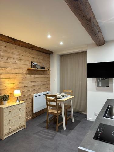 Studio Rdc la Tour — hotel in Saint-Etienne-De-Tinee