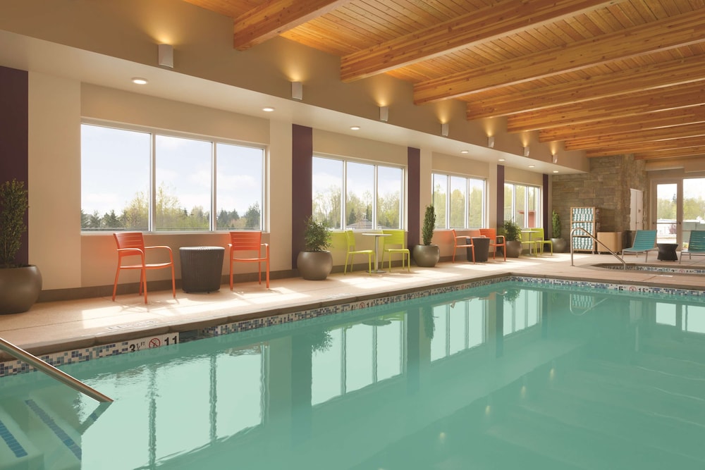 Home2 Suites by Hilton Bellingham Airport - photo 19
