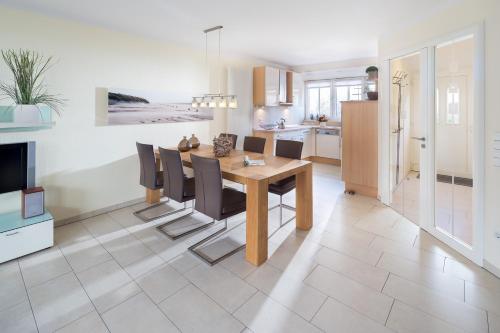 Kapitänshaus Roseney — carbon neutral stay, Norderney