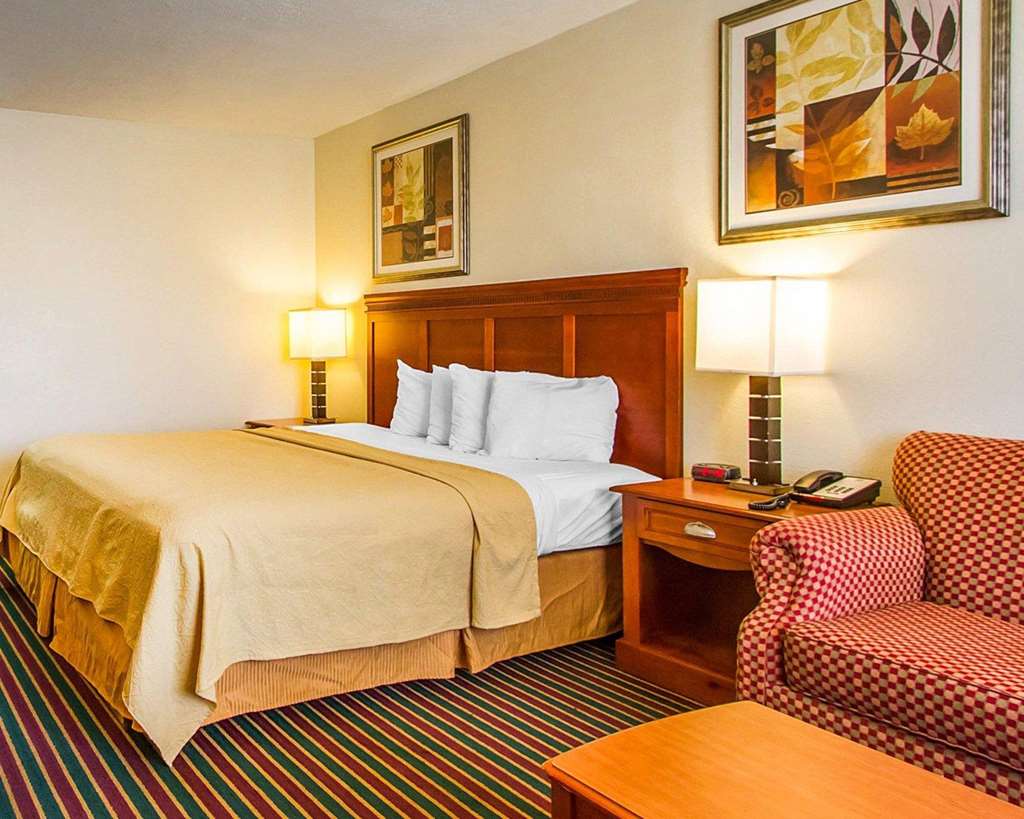 Quality Inn Dyersburg I 155 - photo 17