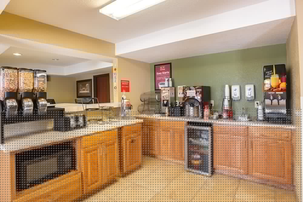 Rodeway Inn and Suites Kearney - photo 22