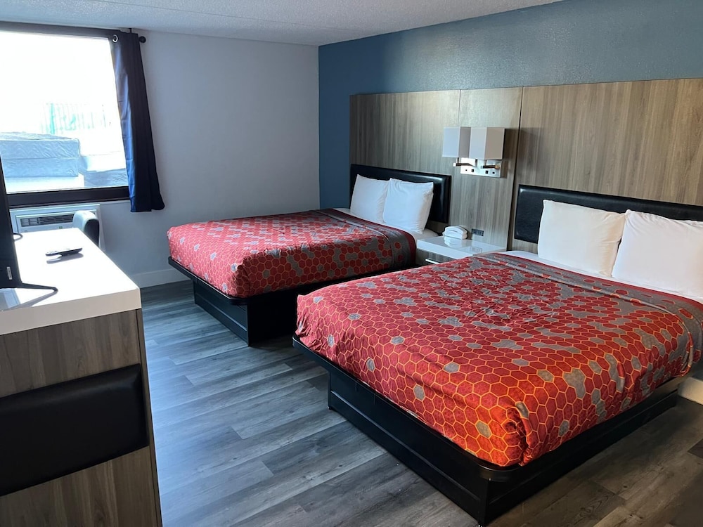 Roseville Inn in Roseville, United States