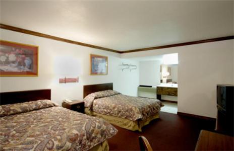 Executive Inn Muldrow - photo 9