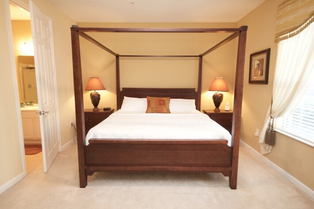 12 103 3 Bedroom Home by RedAwning — Orlando — photo 4