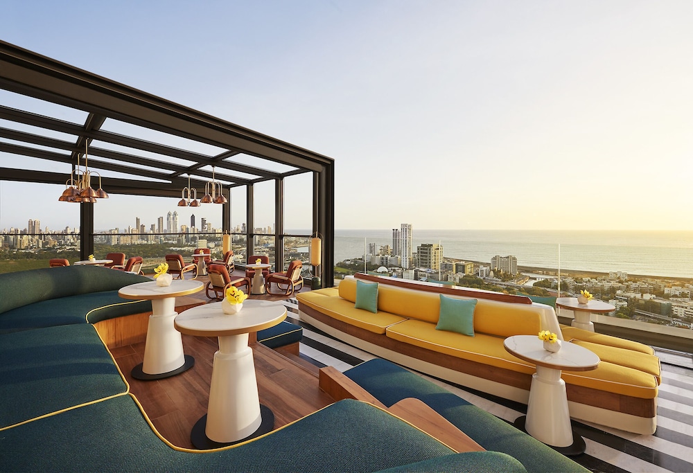 Four Seasons Hotel Mumbai in Mumbai, India