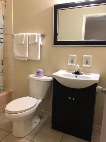 Grand Motel — hotel in Brantford