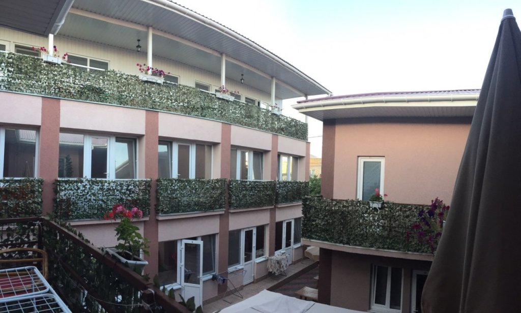 Danetta Inn - carbon neutral hotel in Sudak