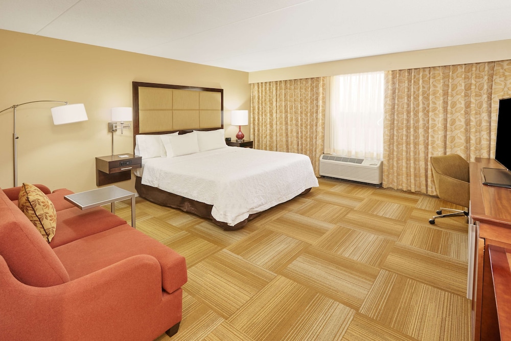 Hampton Inn Lafayette - photo 23
