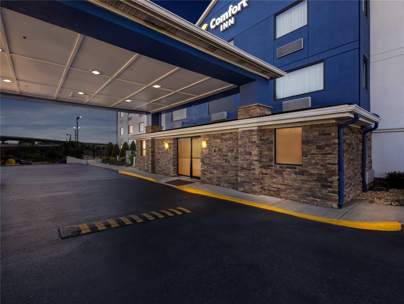 Comfort Inn Nashville West - photo 7