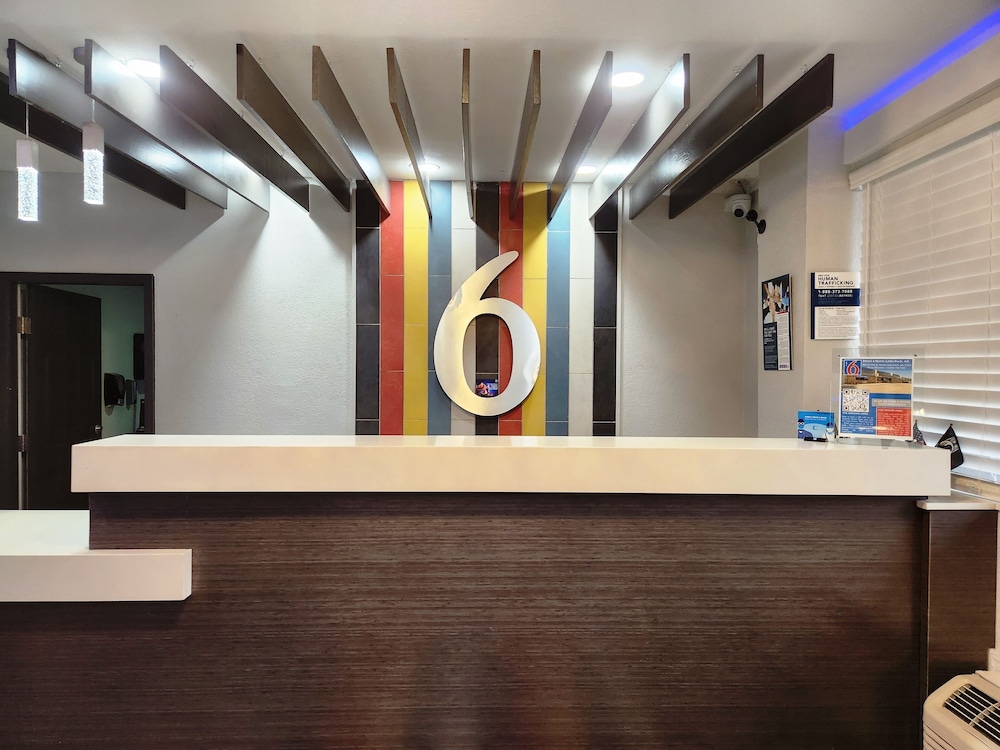 Motel 6 Little Rock North - photo 2