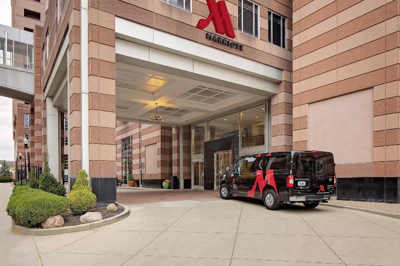 Cincinnati Marriott at RiverCenter - photo 9