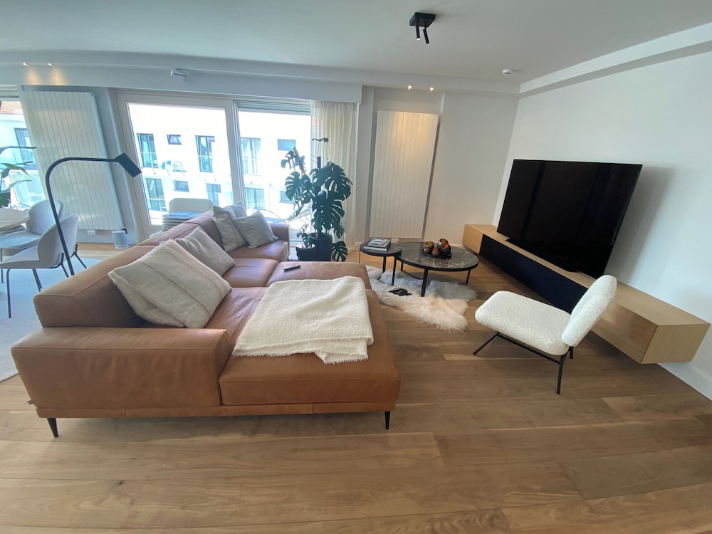 Duplex in Knokke Heist near Beach & Casino — 4-Star Luxury Hotel in Knokke-Heist, Belgium