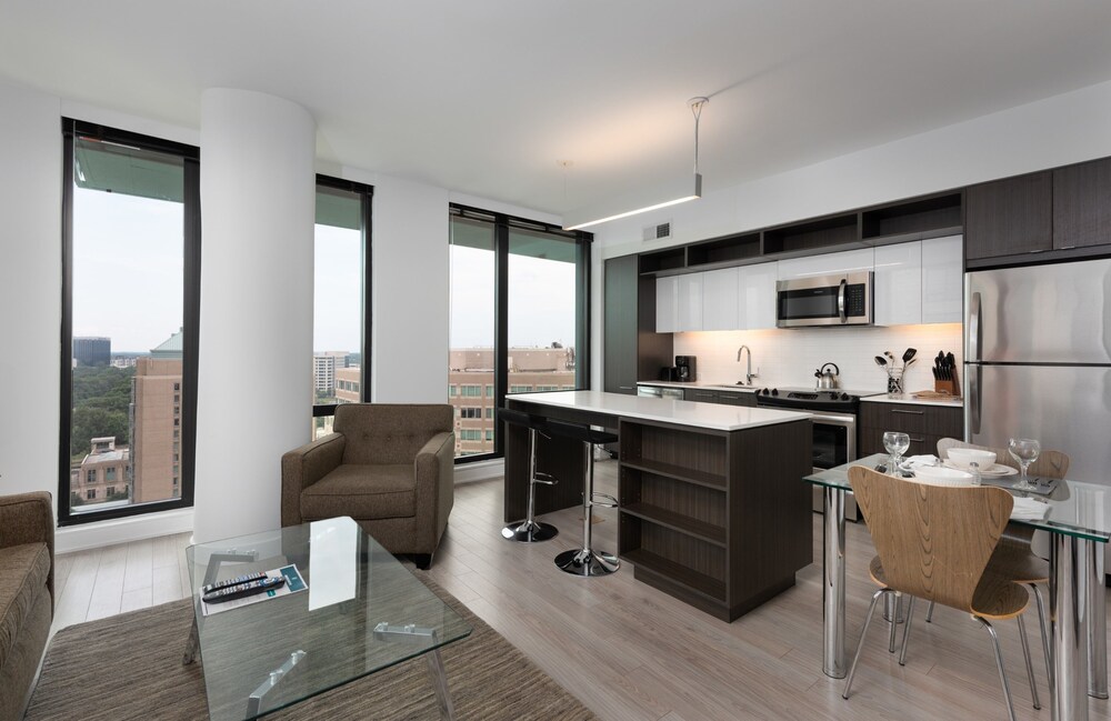 Global Luxury Suites at Reston Town Center - photo 33