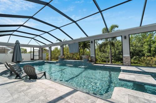 High End Gulf Getaway with Pool & Hot Tub in Port Charlotte, United States