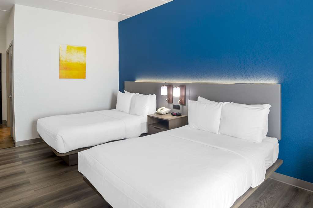 Comfort Inn Asheville Airport - photo 4