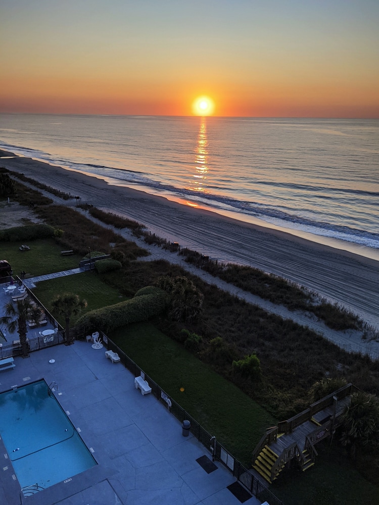 Tropical Seas Hotel - photo 41