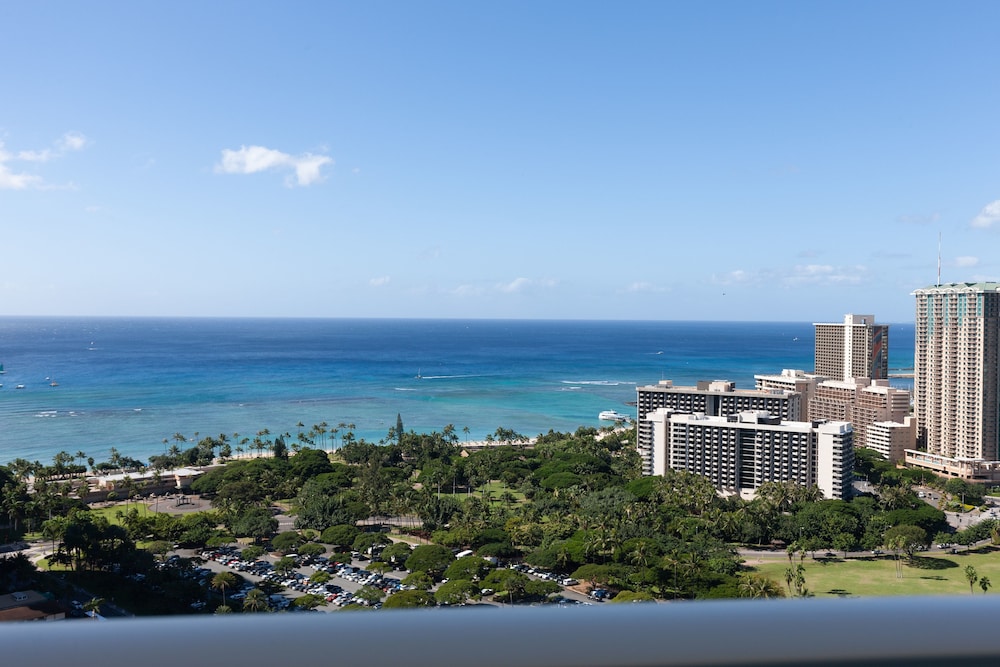 The Ritz Carlton Residences by Real Select Vacation - photo 153