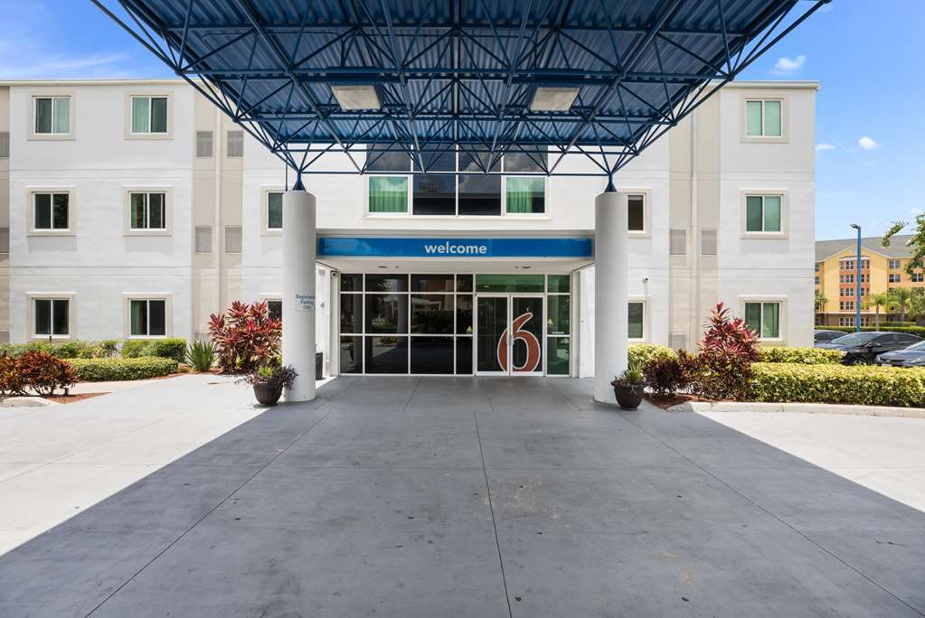 Motel 6 Orlando FL International Dr - photo 8