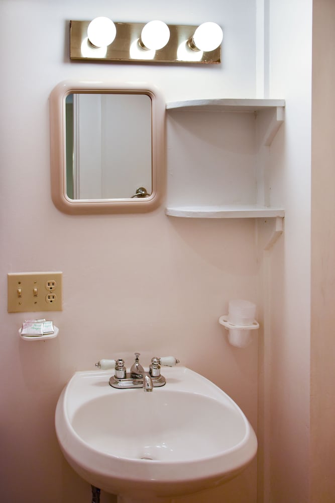 Shorelands Guest Resort and Cottages - photo 37