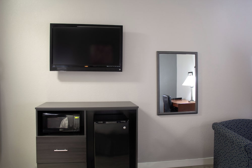 New Victorian Inn & Suites in Sioux City IA - photo 24