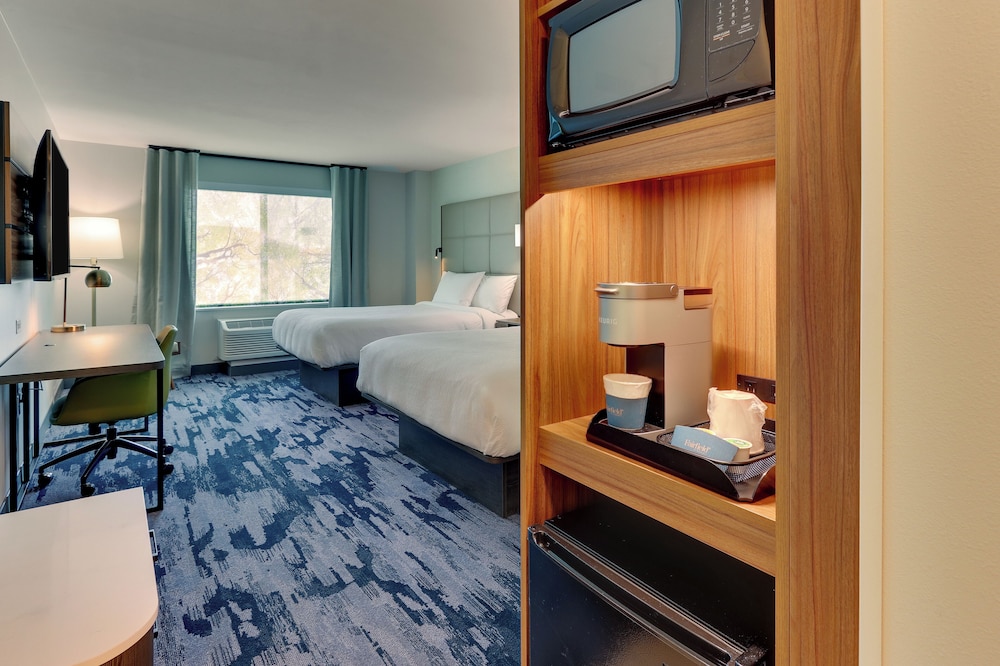 Fairfield Inn & Suites by Marriott Atlanta Fairburn - photo 11