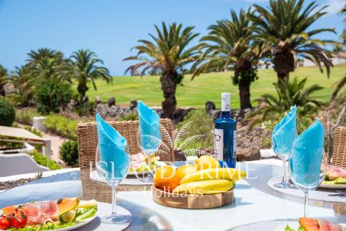 Golf Views Terrace with Heated Pool Ar115 in San Miguel De Abona, Spain