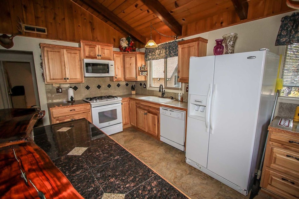 Summit Comfort 1571 by Big Bear Vacations - photo 12