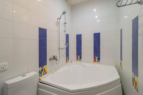 Charming 2BR Near Rooms Hotel By Wehost