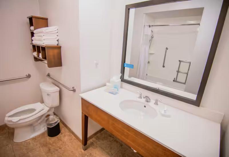 Hampton Inn & Suites Dallas Frisco North FieldhouseUSA - photo 129