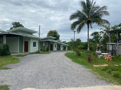 Greathill Gardenhome Resort Chomthong Chiangmai in Chom Thong, Thailand