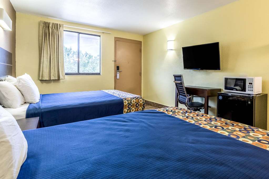 Rodeway Inn Fairgrounds Casino - photo 12