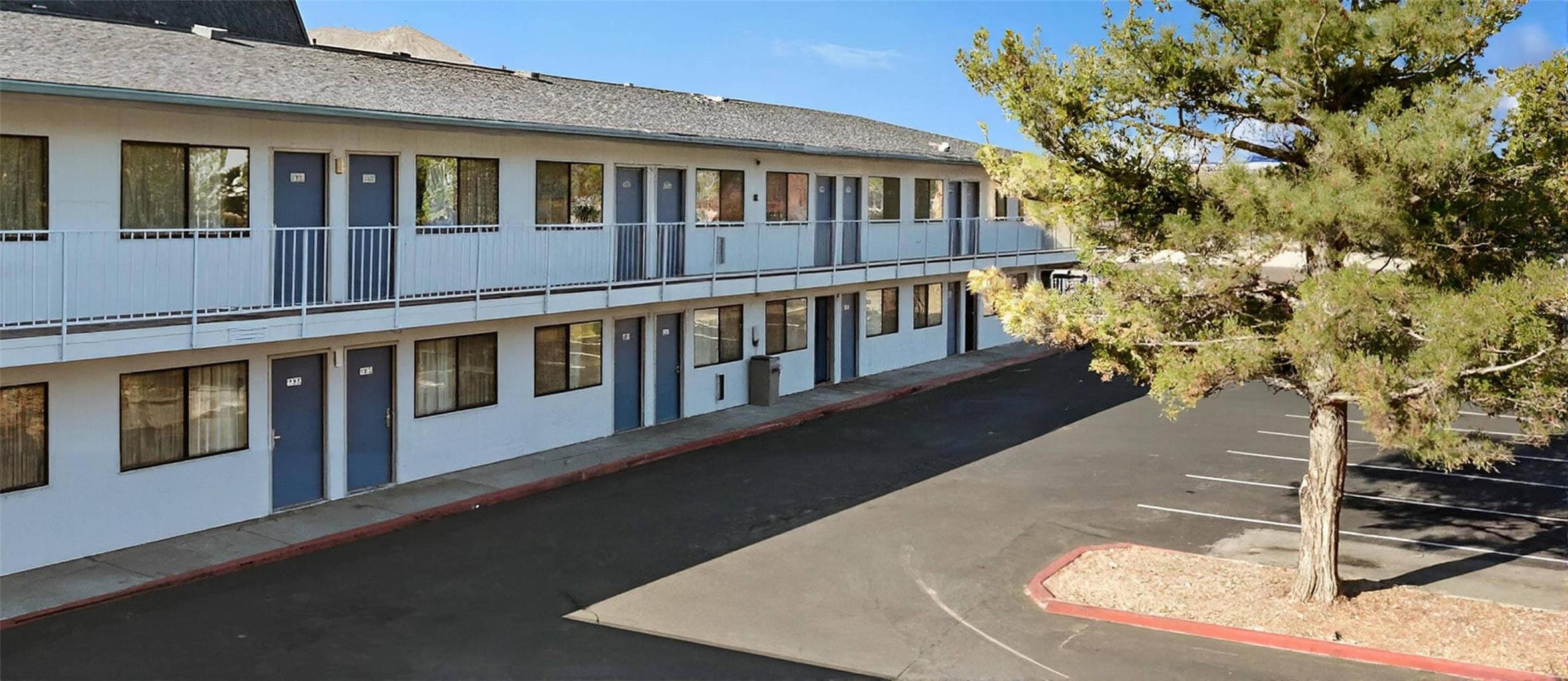 Park Inn Winnemucca - photo 5