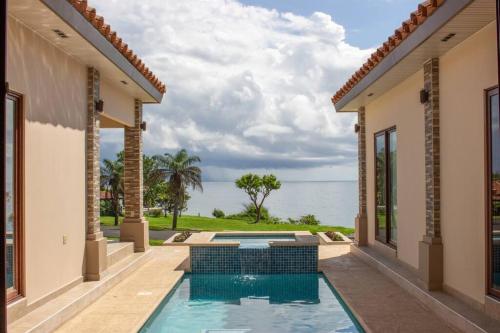 Arrue Coastal Escape at Andromeda Pedasi in Unknown City, Panama