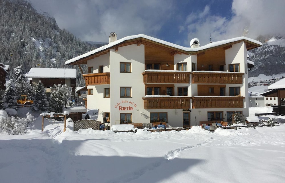 Garni Raetia in Corvara In Badia, Italy