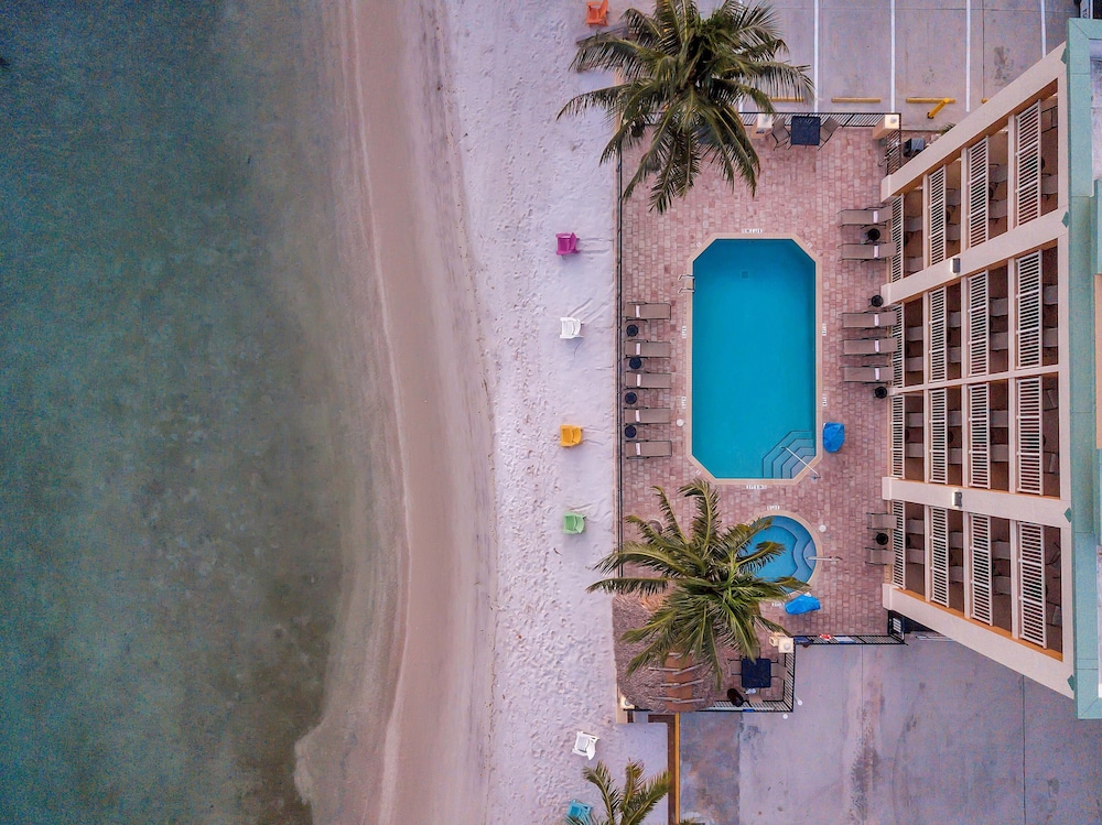 Hutchinson Island Hotel - photo 100