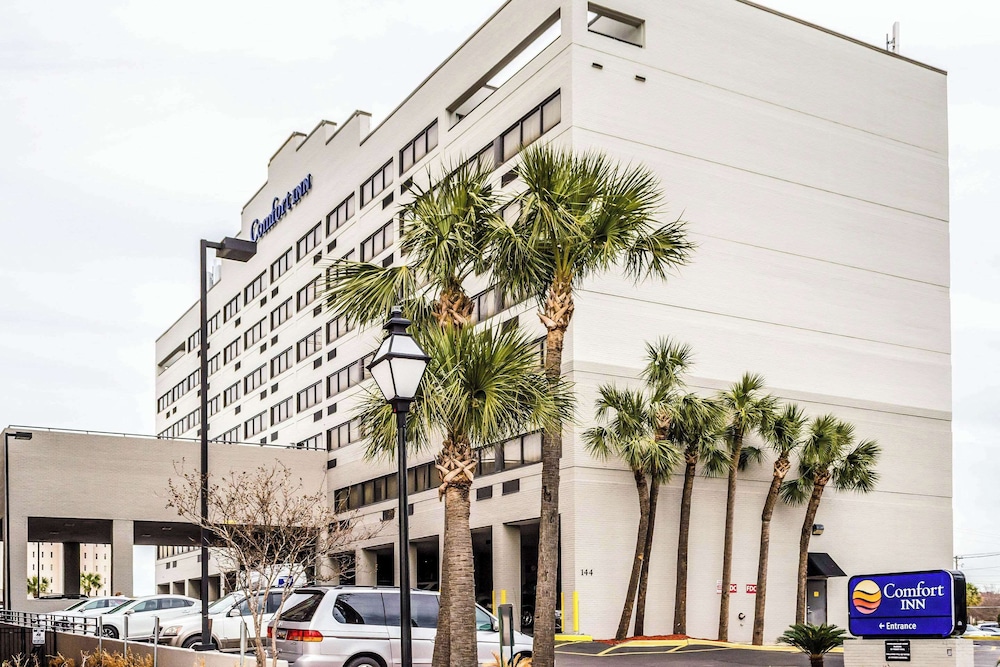 Fairfield by Marriott Inn & Suites Charleston Downtown — hotel in Charleston