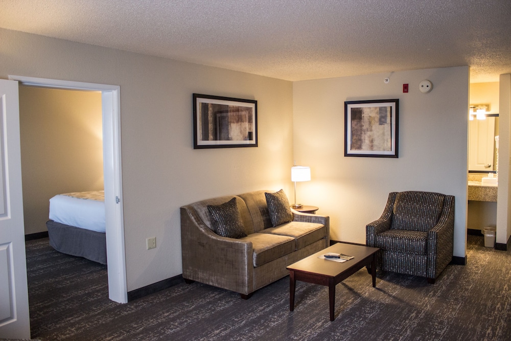 Cobblestone Suites Oshkosh - photo 12