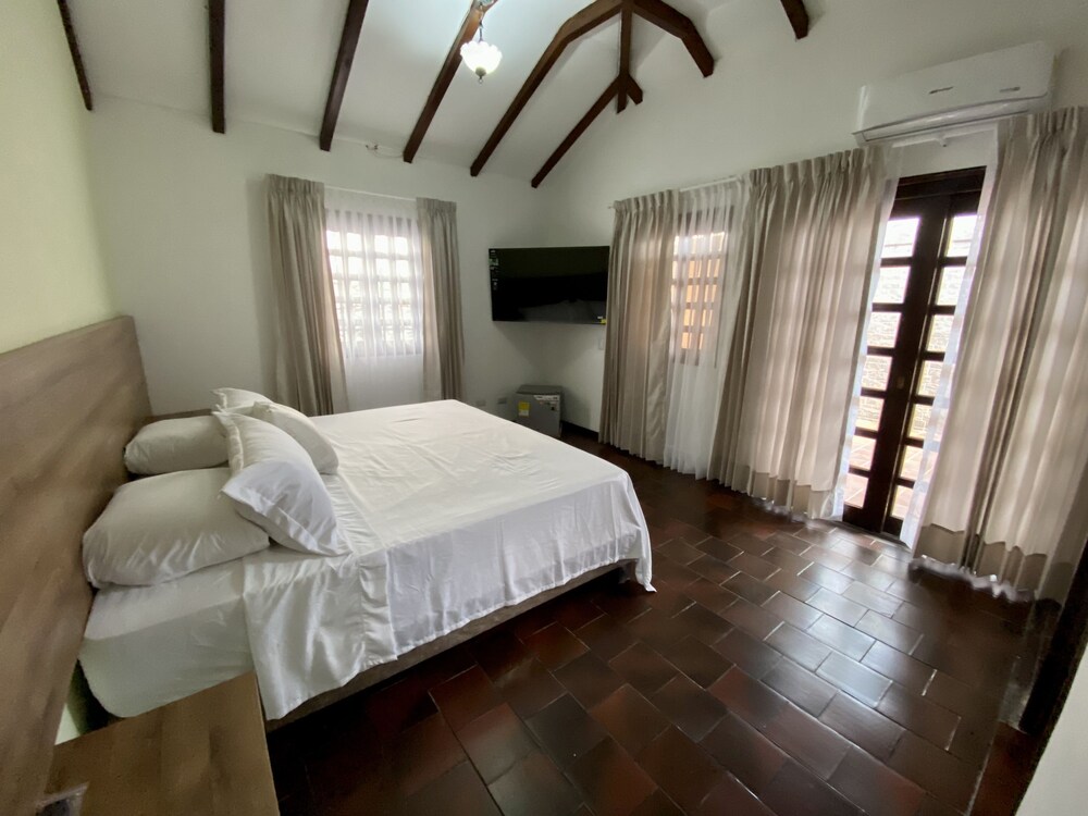 Hotel Babilla House — Cali — photo 4
