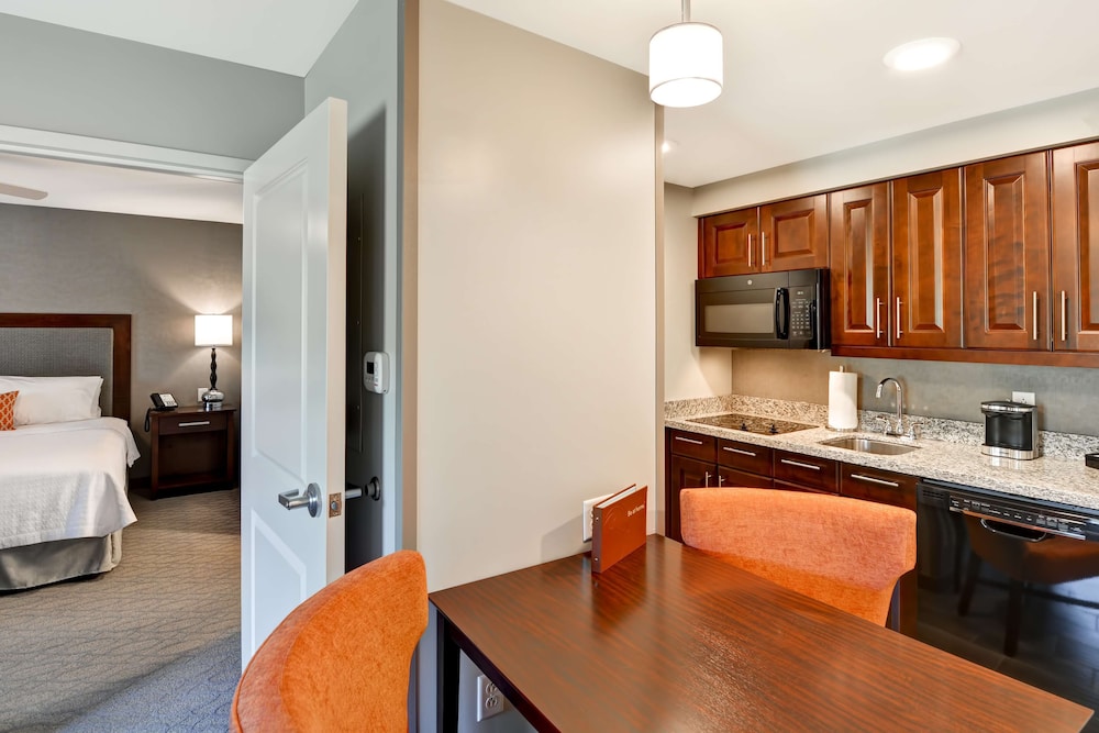 Homewood Suites by Hilton New Hartford Utica - photo 10