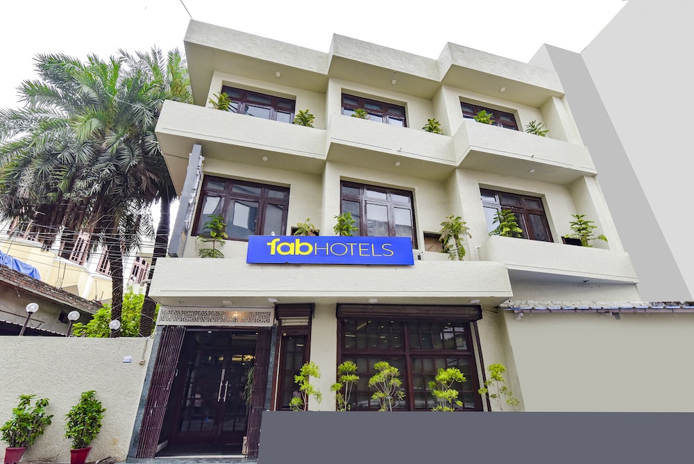 Fabhotel Taj in Jammu, India