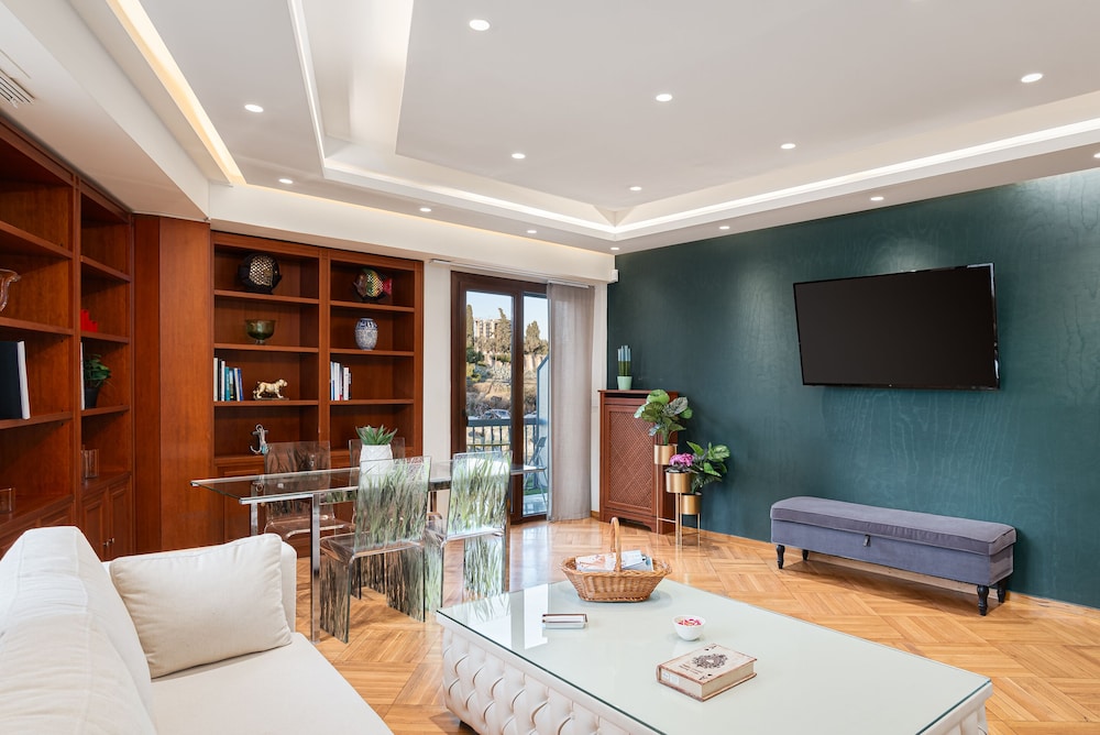 Acropolis Prestige Residence — 4-Star Luxury Hotel in Athens, Greece