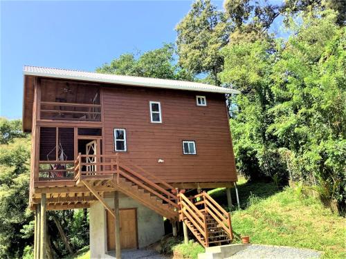 Located In A Quiet Corner Of West End Village Hub Of Roatans Tourism Center in Unknown City, Honduras